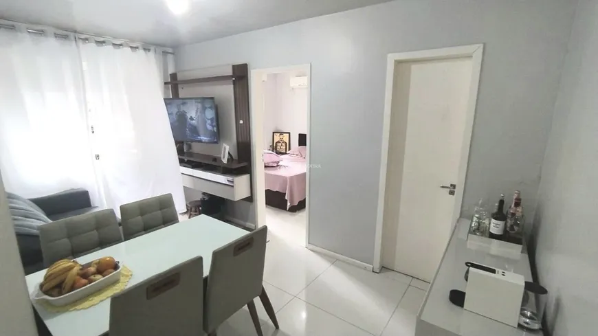 Foto 1 de Apartamento com 1 Quarto à venda, 40m² em Passo da Areia, Porto Alegre