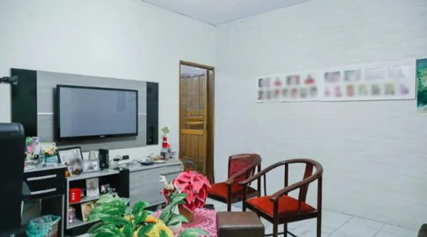Foto 1 de Sobrado com 2 Quartos à venda, 90m² em Vila Carrão, São Paulo
