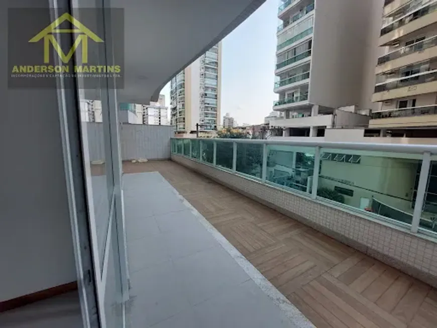 Foto 1 de Apartamento com 2 Quartos à venda, 140m² em Praia da Costa, Vila Velha