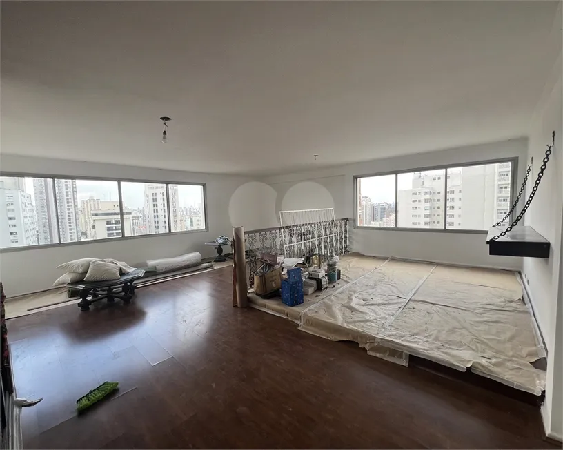 Foto 1 de Apartamento com 3 Quartos à venda, 168m² em Paraíso, São Paulo