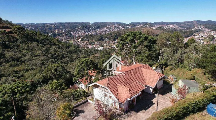 Foto 1 de Casa de Condomínio com 4 Quartos à venda, 165m² em Jaguaribe, Campos do Jordão