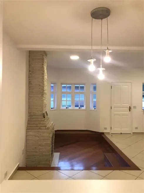 Foto 1 de Casa de Condomínio com 3 Quartos à venda, 108m² em Jardim Leonor Mendes de Barros, São Paulo