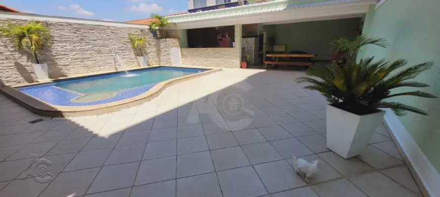 Foto 1 de Casa com 4 Quartos à venda, 327m² em Vila da Penha, Rio de Janeiro