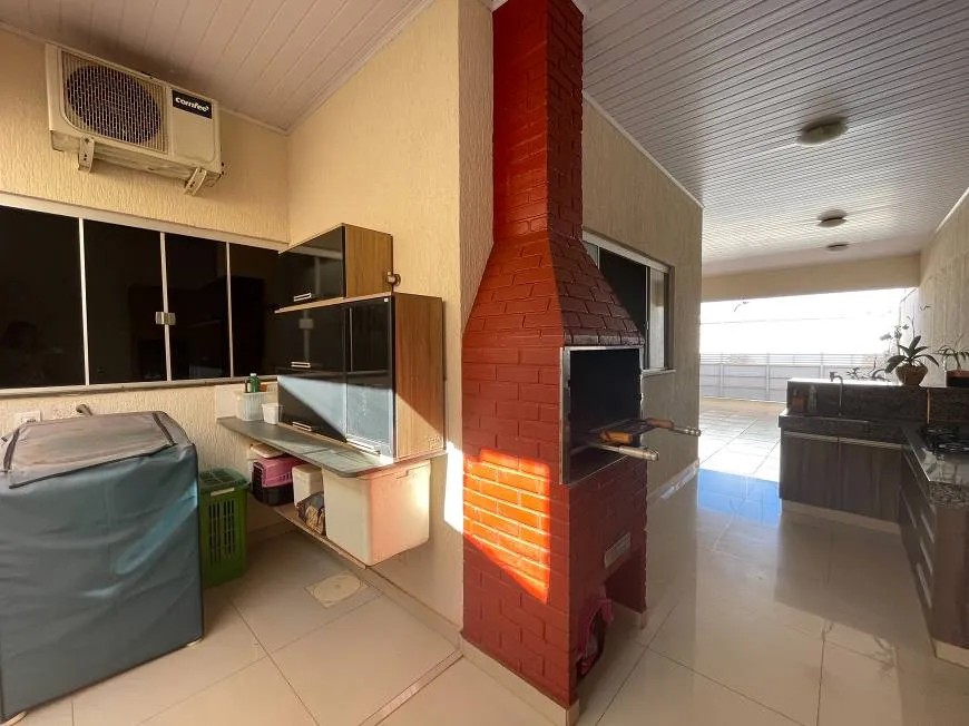 Foto 1 de Casa com 3 Quartos à venda, 112m² em Campestre, Santo André