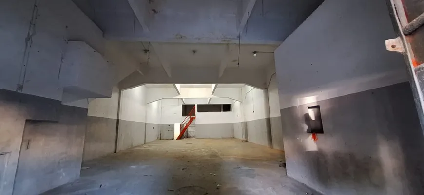 Foto 1 de Ponto Comercial para alugar, 150m² em Bonsucesso, Rio de Janeiro