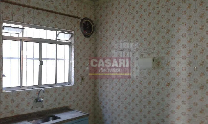 Foto 1 de Casa com 2 Quartos à venda, 200m² em Baeta Neves, São Bernardo do Campo