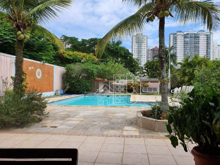 Foto 1 de Casa de Condomínio com 6 Quartos à venda, 976m² em Barra da Tijuca, Rio de Janeiro