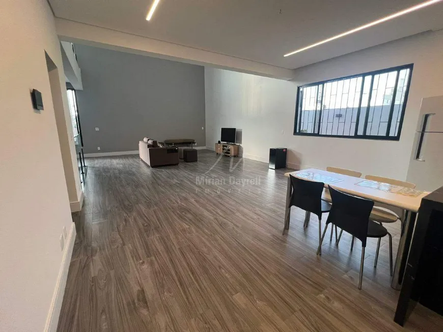 Foto 1 de Casa com 3 Quartos à venda, 410m² em Fernão Dias, Belo Horizonte