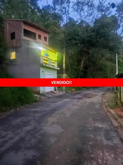 Foto 1 de Sobrado com 1 Quarto à venda, 310m² em Terra Preta Terra Preta, Mairiporã