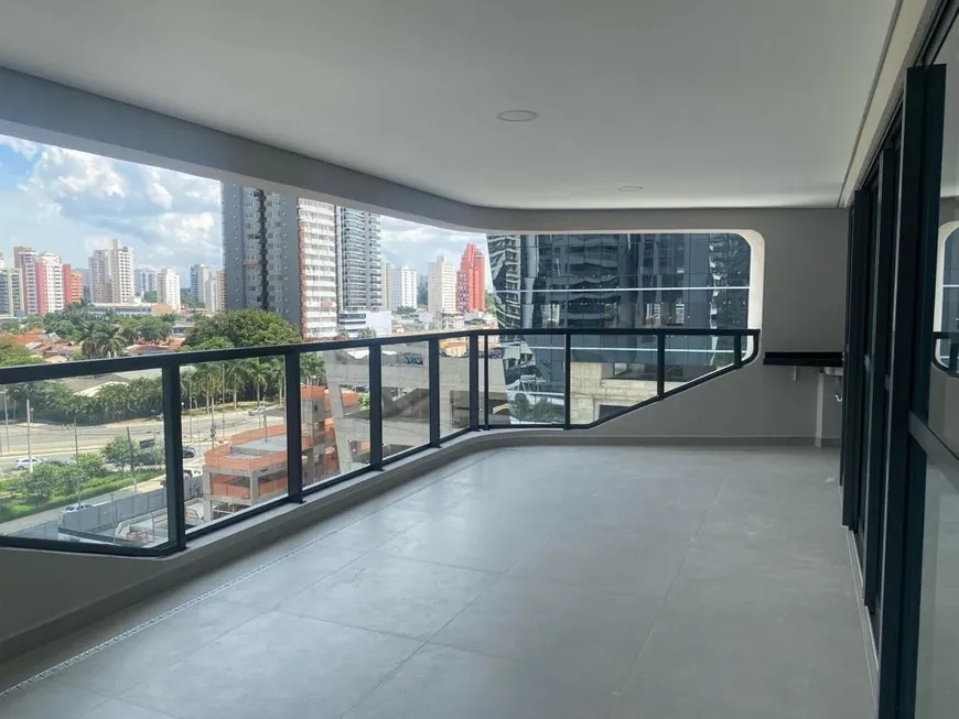 Foto 1 de Apartamento com 4 Quartos à venda, 196m² em Chácara Santo Antônio, São Paulo