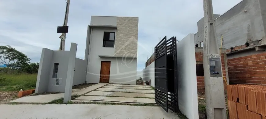 Foto 1 de Casa de Condomínio com 3 Quartos para venda ou aluguel, 99m² em , Caraguatatuba