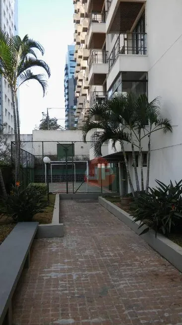 Foto 1 de Apartamento com 2 Quartos à venda, 80m² em Alphaville Centro Industrial e Empresarial Alphaville, Barueri