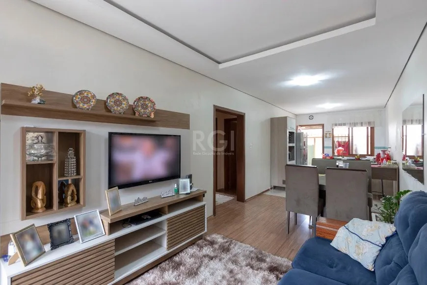 Foto 1 de Casa com 3 Quartos à venda, 122m² em Vila Nova, Porto Alegre