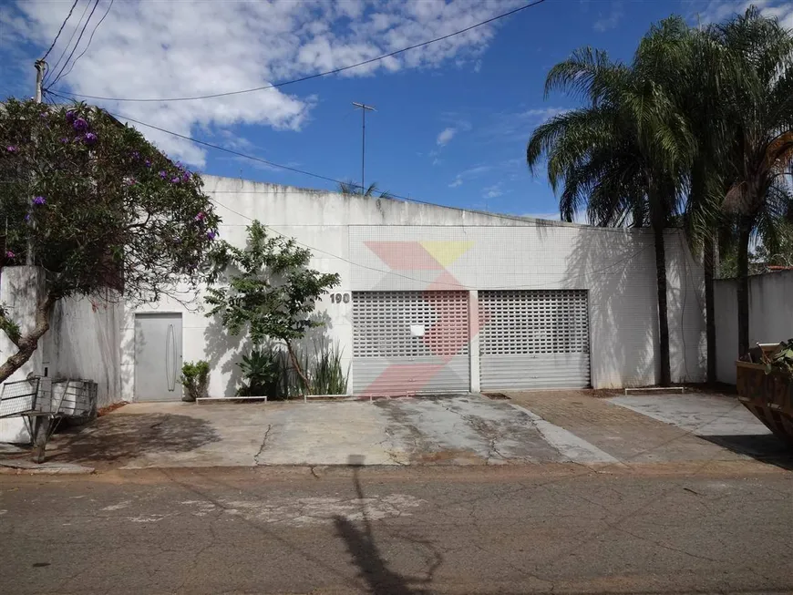 Foto 1 de Imóvel Comercial com 4 Quartos à venda, 280m² em Setor Sul, Goiânia