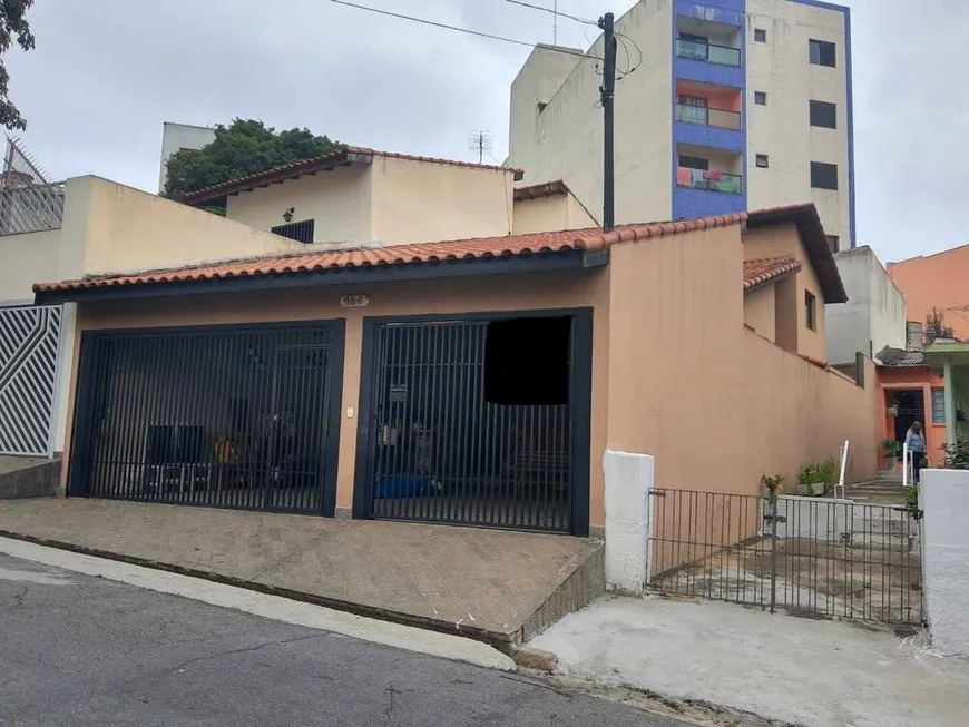 Foto 1 de Casa com 2 Quartos à venda, 200m² em Baeta Neves, São Bernardo do Campo