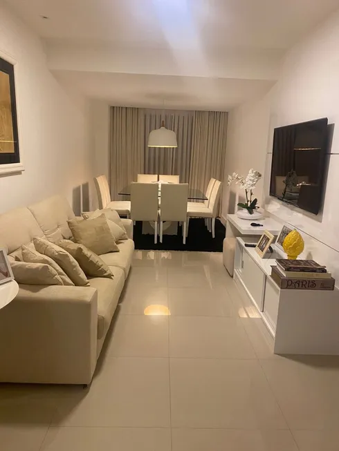 Foto 1 de Apartamento com 2 Quartos para alugar, 80m² em Pituba, Salvador