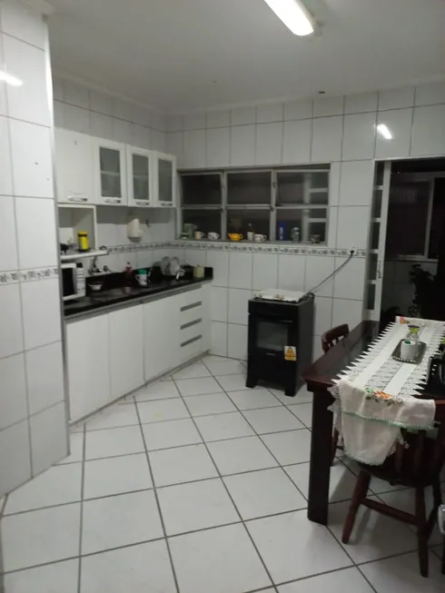 Foto 1 de Apartamento com 2 Quartos à venda, 82m² em Estuario, Santos