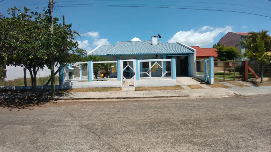 Foto 1 de Casa com 3 Quartos à venda, 134m² em Capao Novo, Capão da Canoa