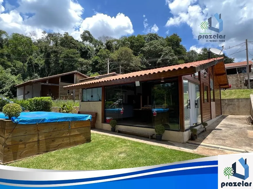 Foto 1 de Fazenda/Sítio com 2 Quartos à venda, 300m² em Dona Catarina, Mairinque