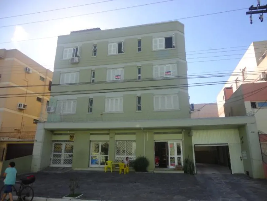 Foto 1 de Apartamento com 3 Quartos para alugar, 120m² em Centro, Pelotas