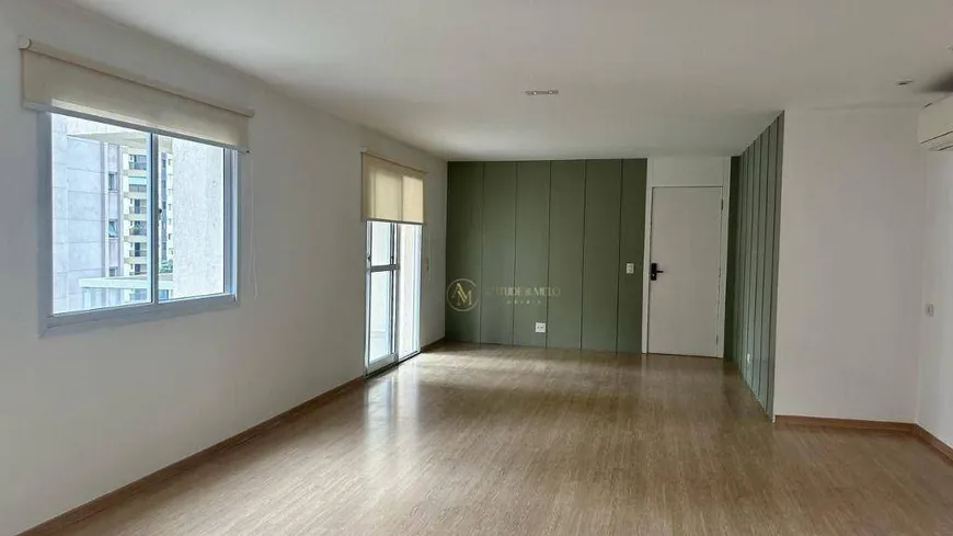 Foto 1 de Apartamento com 3 Quartos à venda, 142m² em Moema, São Paulo