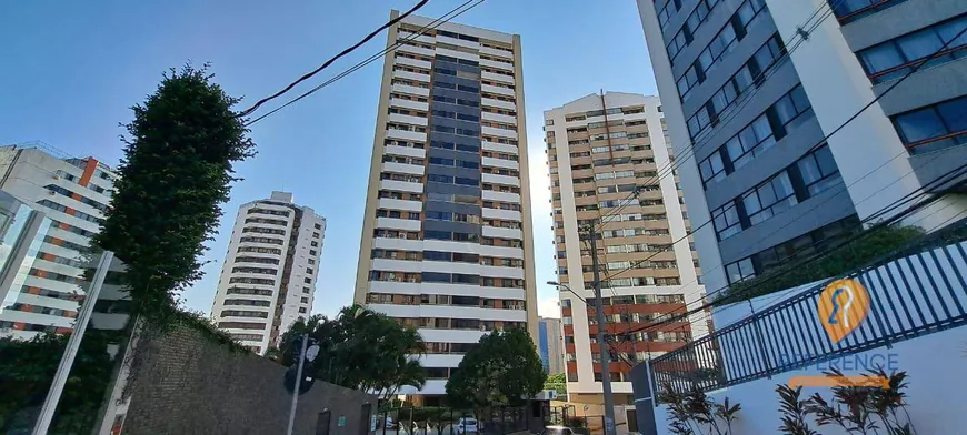 Foto 1 de Apartamento com 4 Quartos à venda, 130m² em Itaigara, Salvador