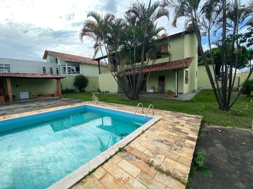 Foto 1 de Casa com 4 Quartos para alugar, 1288m² em Santa Amélia, Belo Horizonte