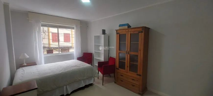 Foto 1 de Apartamento com 1 Quarto à venda, 27m² em Cidade Baixa, Porto Alegre