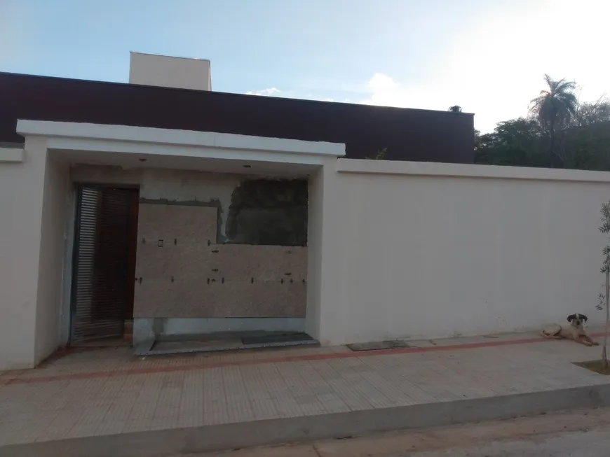 Foto 1 de Casa com 3 Quartos à venda, 115m² em Novo Centro, Santa Luzia