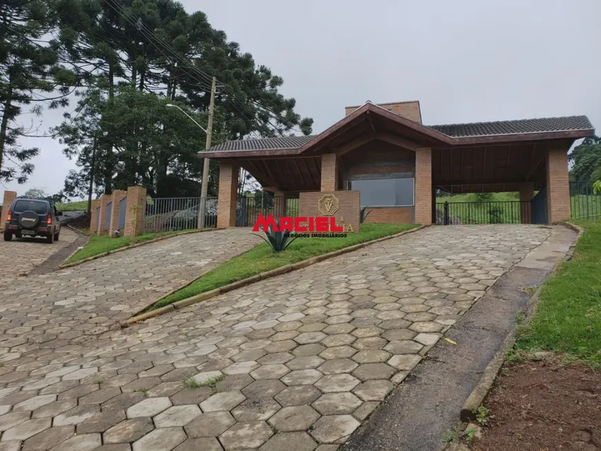 Foto 1 de Lote/Terreno à venda, 1036m² em Centro, Gonçalves