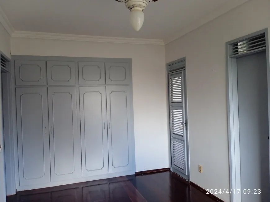 Foto 1 de Apartamento com 3 Quartos para alugar, 150m² em Meireles, Fortaleza