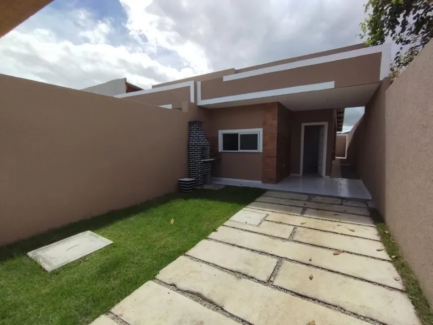 Foto 1 de Casa com 3 Quartos à venda, 90m² em Ancuri, Itaitinga