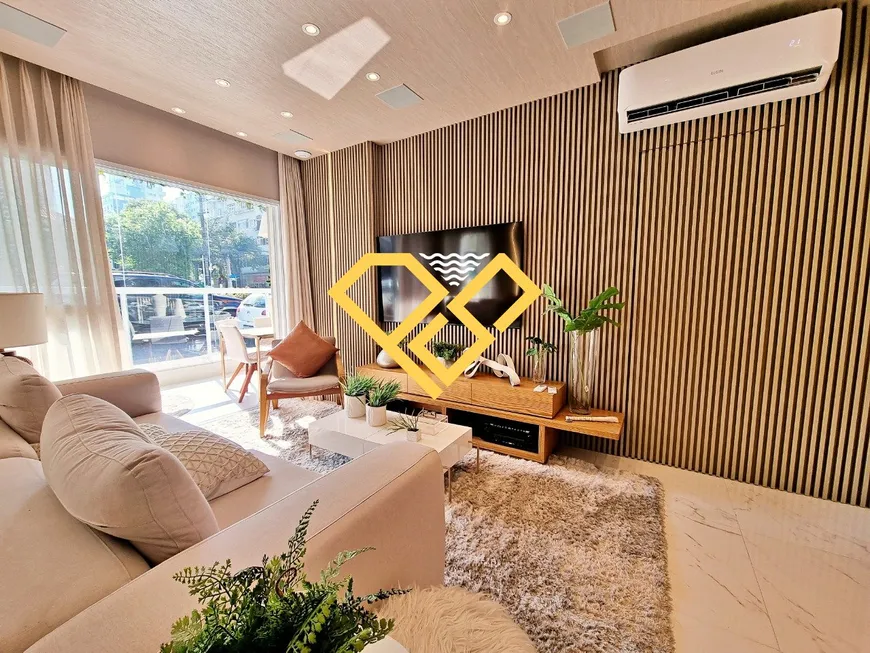 Foto 1 de Apartamento com 3 Quartos à venda, 101m² em Gonzaga, Santos
