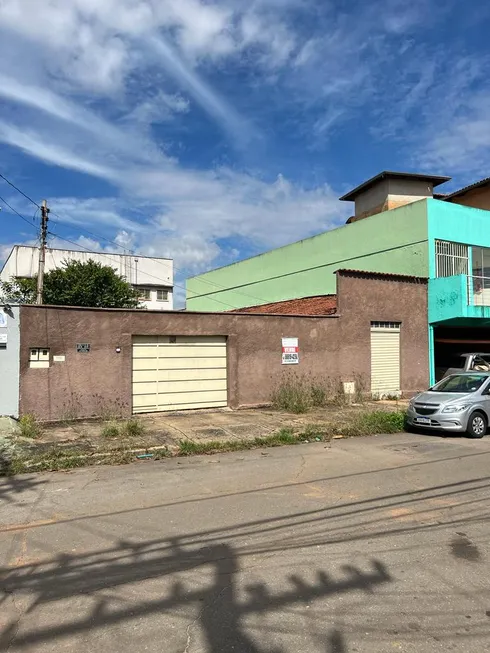 Foto 1 de Casa com 2 Quartos à venda, 238m² em Setor Marechal Rondon, Goiânia