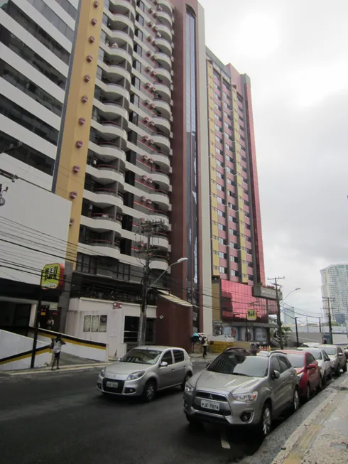 Foto 1 de Ponto Comercial para alugar, 33m² em Stiep, Salvador