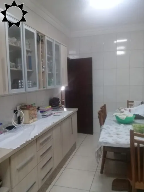 Foto 1 de Casa com 3 Quartos à venda, 220m² em Bonfim, Osasco