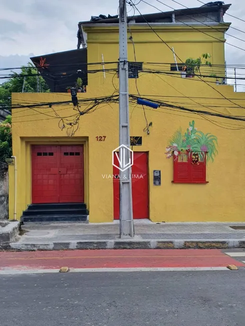 Foto 1 de Casa com 7 Quartos para venda ou aluguel, 355m² em Boa Vista, Recife
