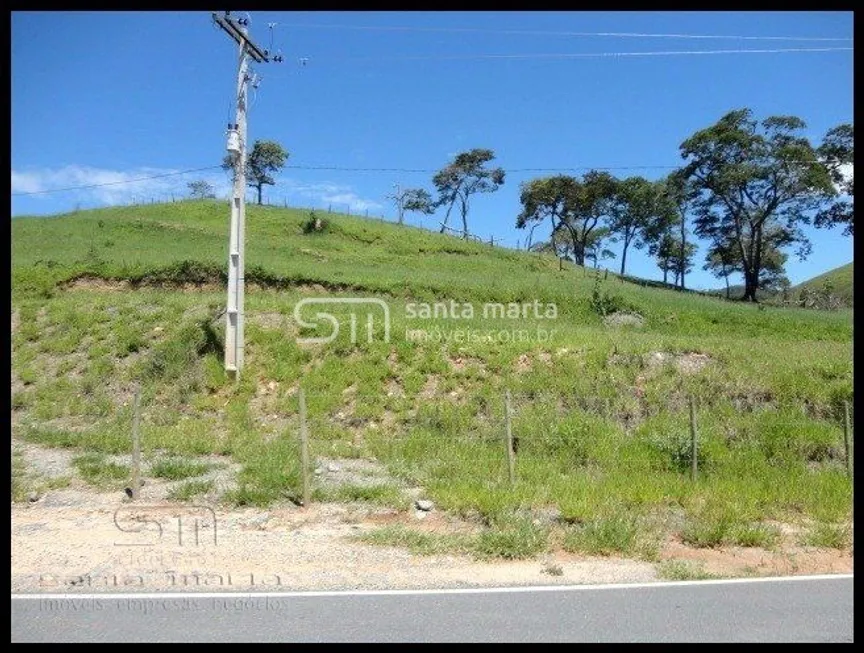 Foto 1 de Fazenda/Sítio à venda, 457m² em , Silveiras