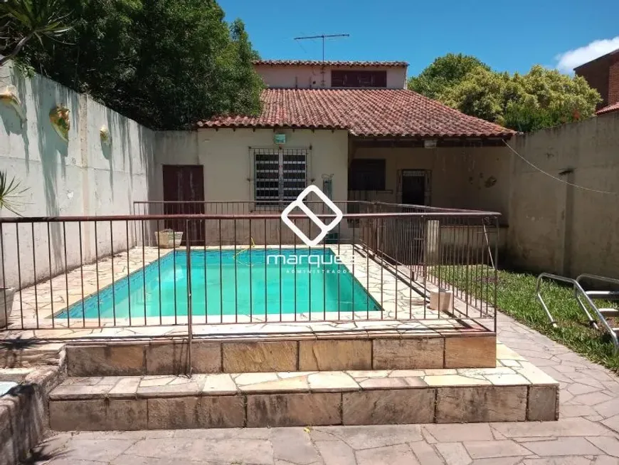 Foto 1 de Casa com 3 Quartos à venda, 165m² em Laranjal, Pelotas