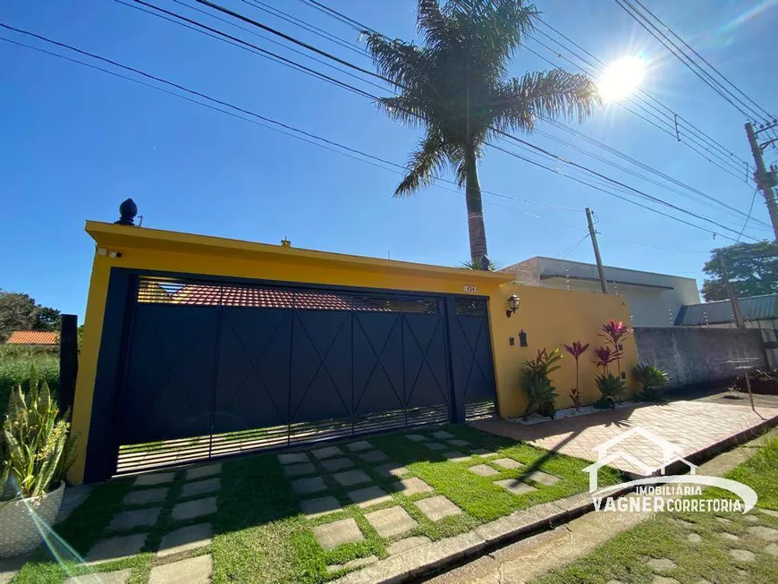 Foto 1 de Casa com 3 Quartos à venda, 337m² em Belvedere Club dos 500, Guaratinguetá