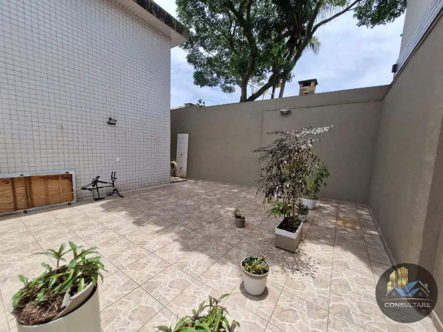 Foto 1 de Casa com 3 Quartos para alugar, 185m² em Vila Belmiro, Santos