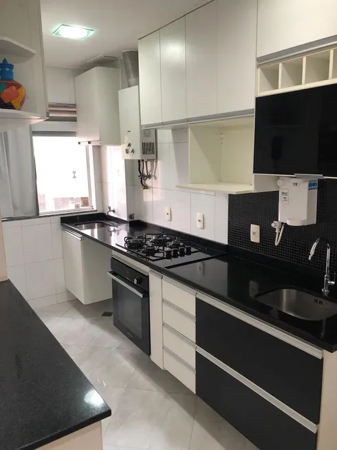 Foto 1 de Apartamento com 2 Quartos à venda, 55m² em Del Castilho, Rio de Janeiro