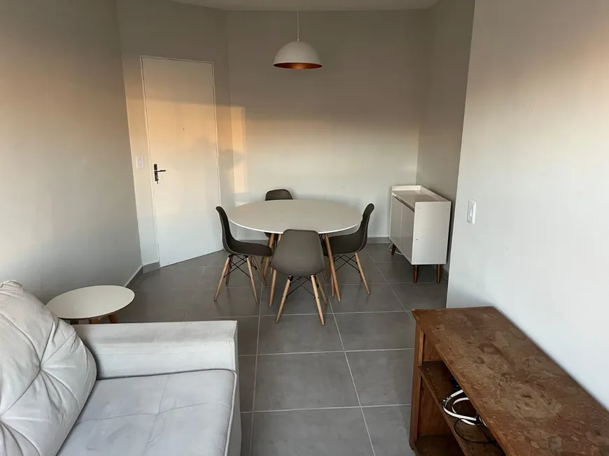 Foto 1 de Apartamento com 2 Quartos à venda, 53m² em Jardim Independência, Embu das Artes