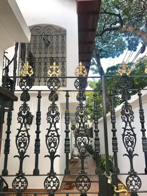 Foto 1 de Casa com 3 Quartos à venda, 240m² em Jardim Paulista, São Paulo