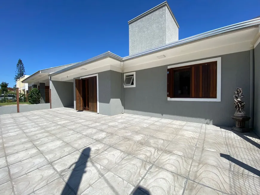 Foto 1 de Casa com 4 Quartos à venda, 175m² em Noiva Do Mar, Xangri-lá