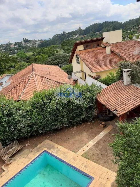 Foto 1 de Casa de Condomínio com 4 Quartos à venda, 353m² em Terras do Madeira, Carapicuíba