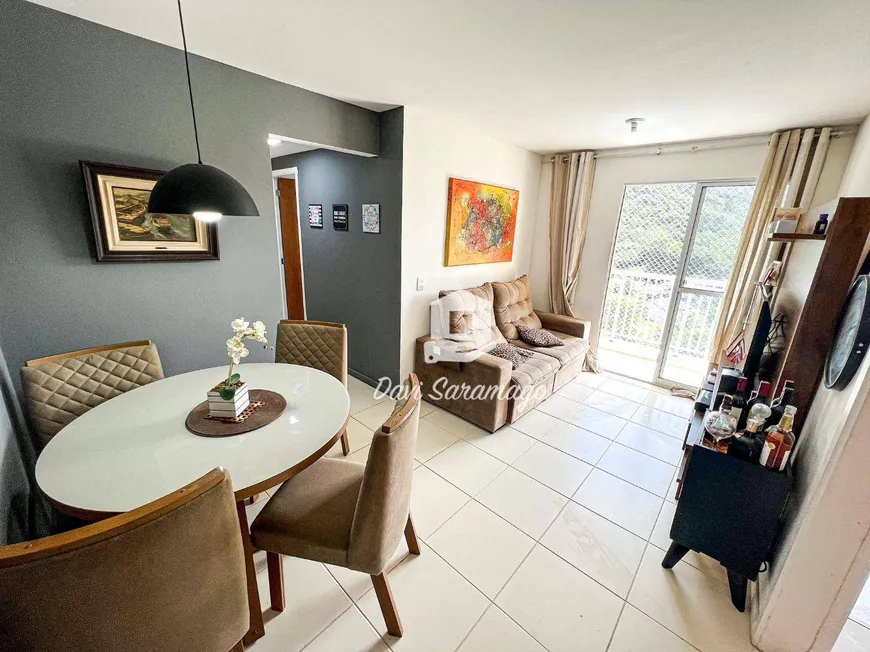 Foto 1 de Apartamento com 2 Quartos à venda, 55m² em Piratininga, Niterói
