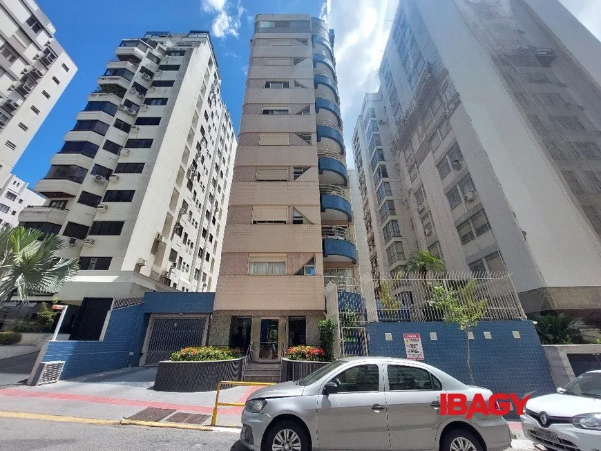 Foto 1 de Apartamento com 3 Quartos para alugar, 90m² em Centro, Florianópolis