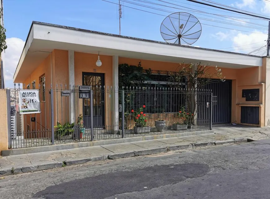 Foto 1 de Casa com 1 Quarto para alugar, 35m² em Jardim Cascatinha, Poços de Caldas