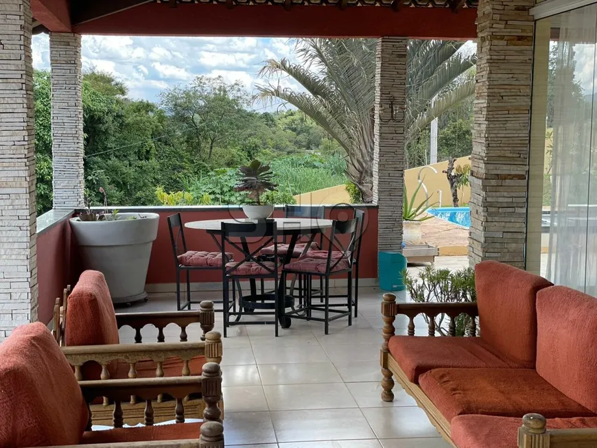 Foto 1 de Casa com 3 Quartos à venda, 314m² em Jardim Estancia Brasil, Atibaia